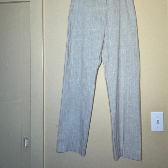 Elegant Gray Women's Pants - Picture 2 of 8